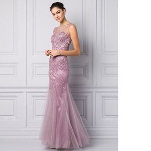 Le Chateau formal wedding bridesmaid gown dress embellished floral beaded tulle